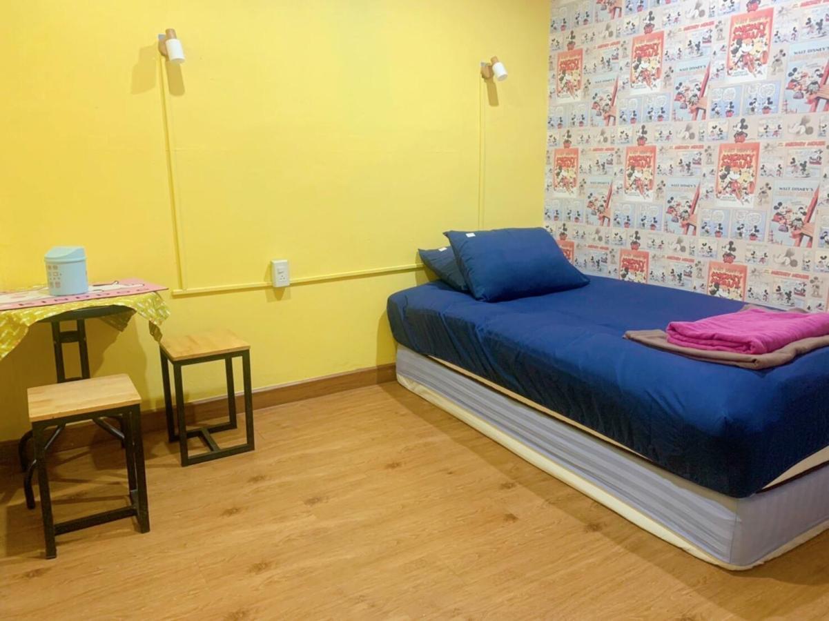 Ying Hostel Bangkok Exteriör bild