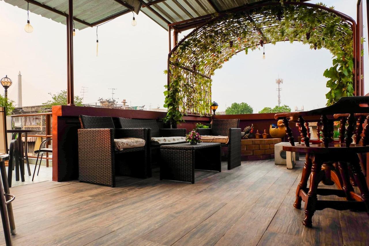 Ying Hostel Bangkok Exteriör bild